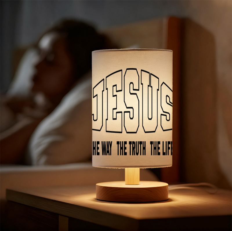 A Modern USB-powered Linen Lamp with a Unique Design and Exquisite Pattern