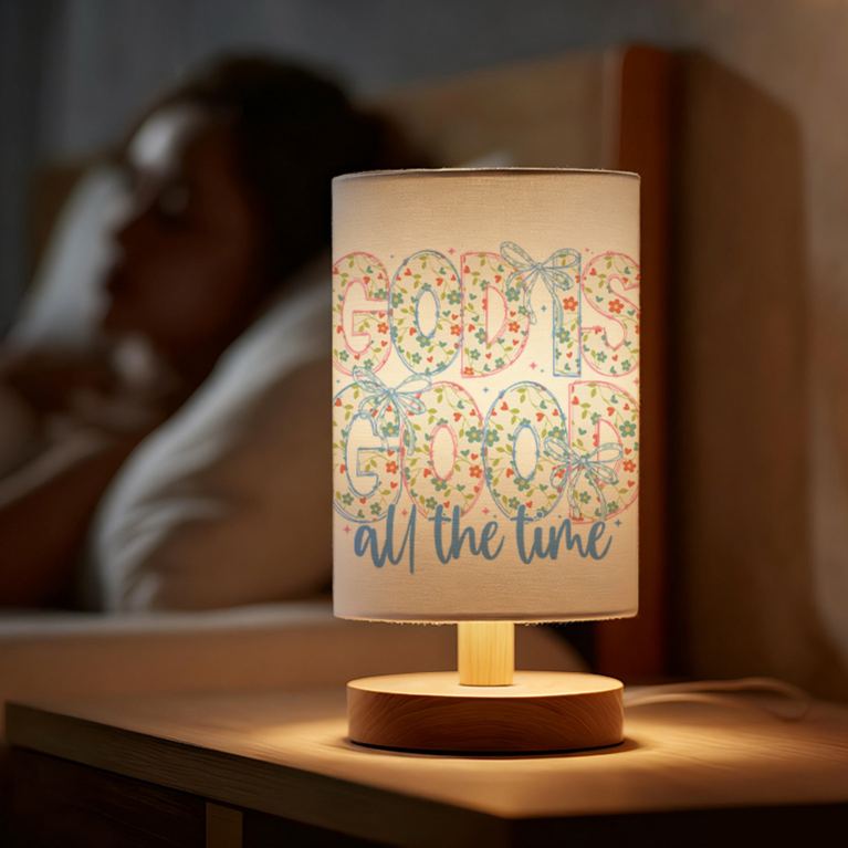 USB-powered Linen Lamp Making It an Excellent Gift 