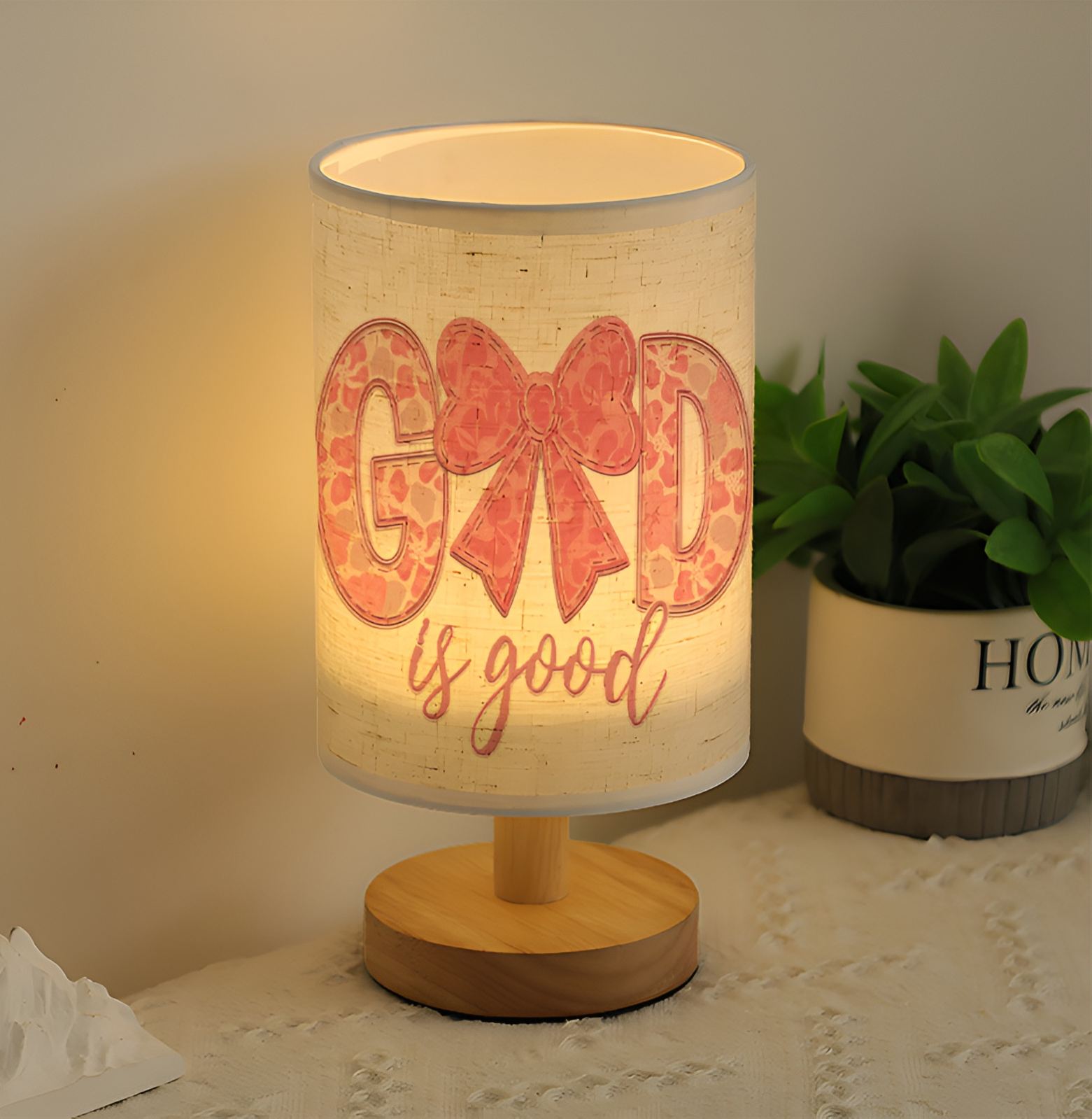 Modern USB Powered Table Lamp