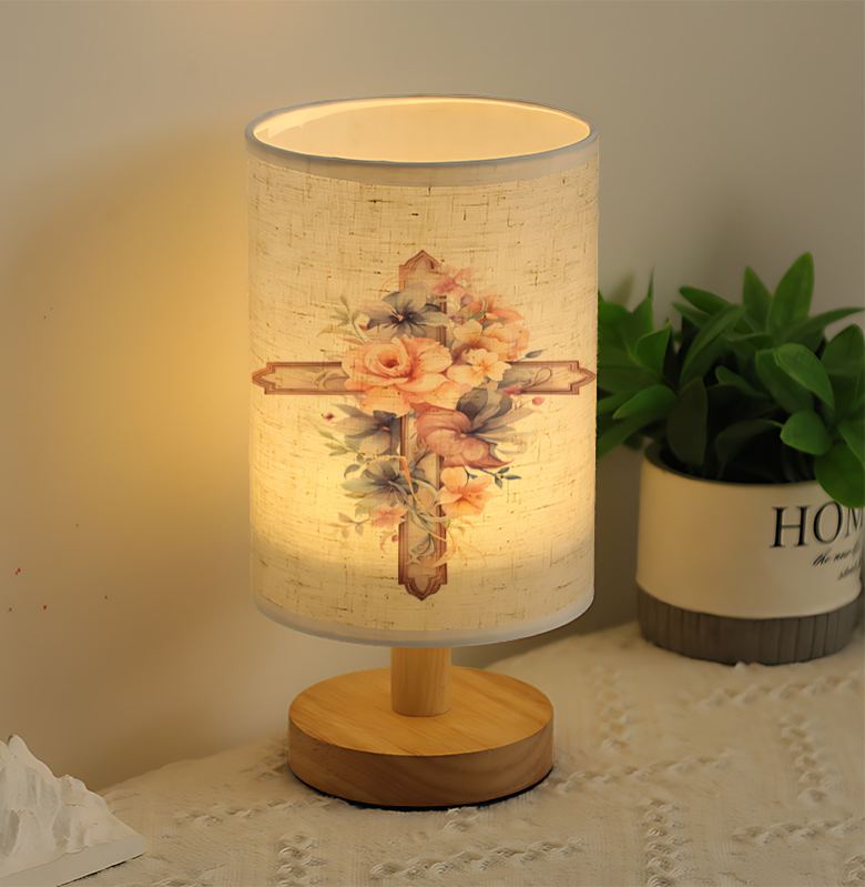 A Modern USB-powered Linen Lamp with a Unique Design and Exquisite Pattern