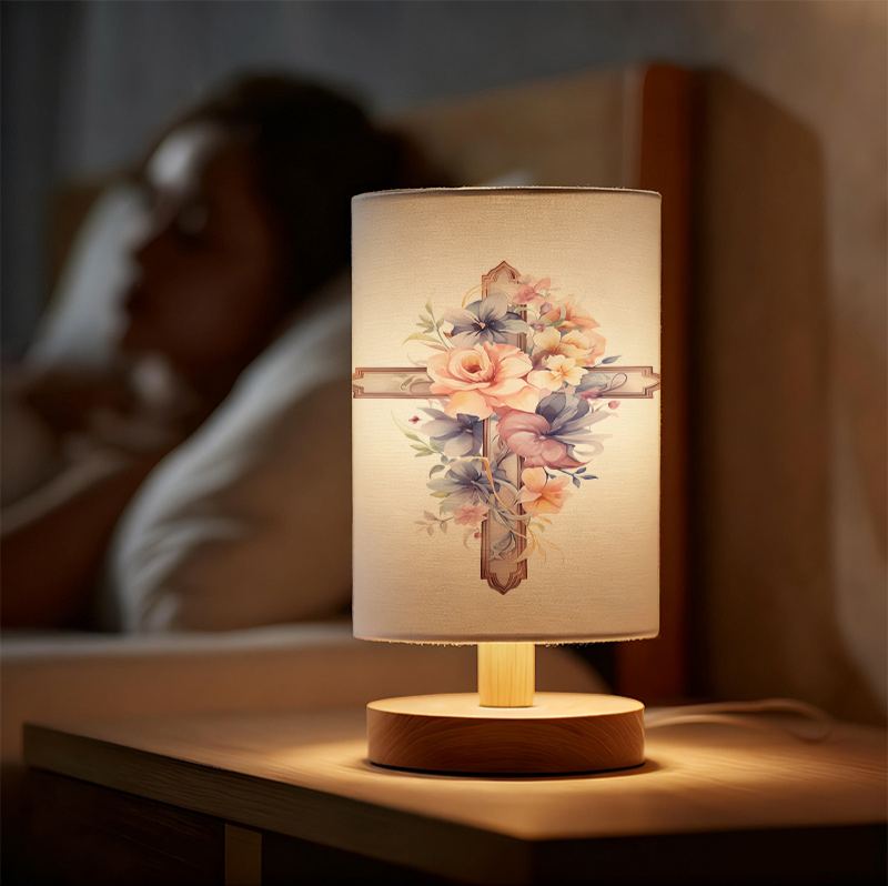 A Modern USB-powered Linen Lamp with a Unique Design and Exquisite Pattern