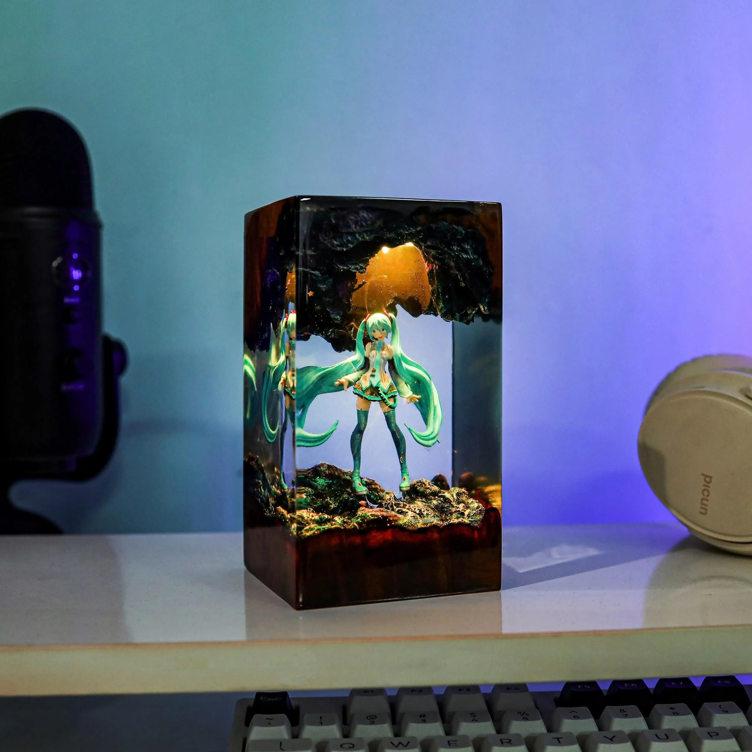 Miku Resin Lamp Gaming Decor Anime Night Light