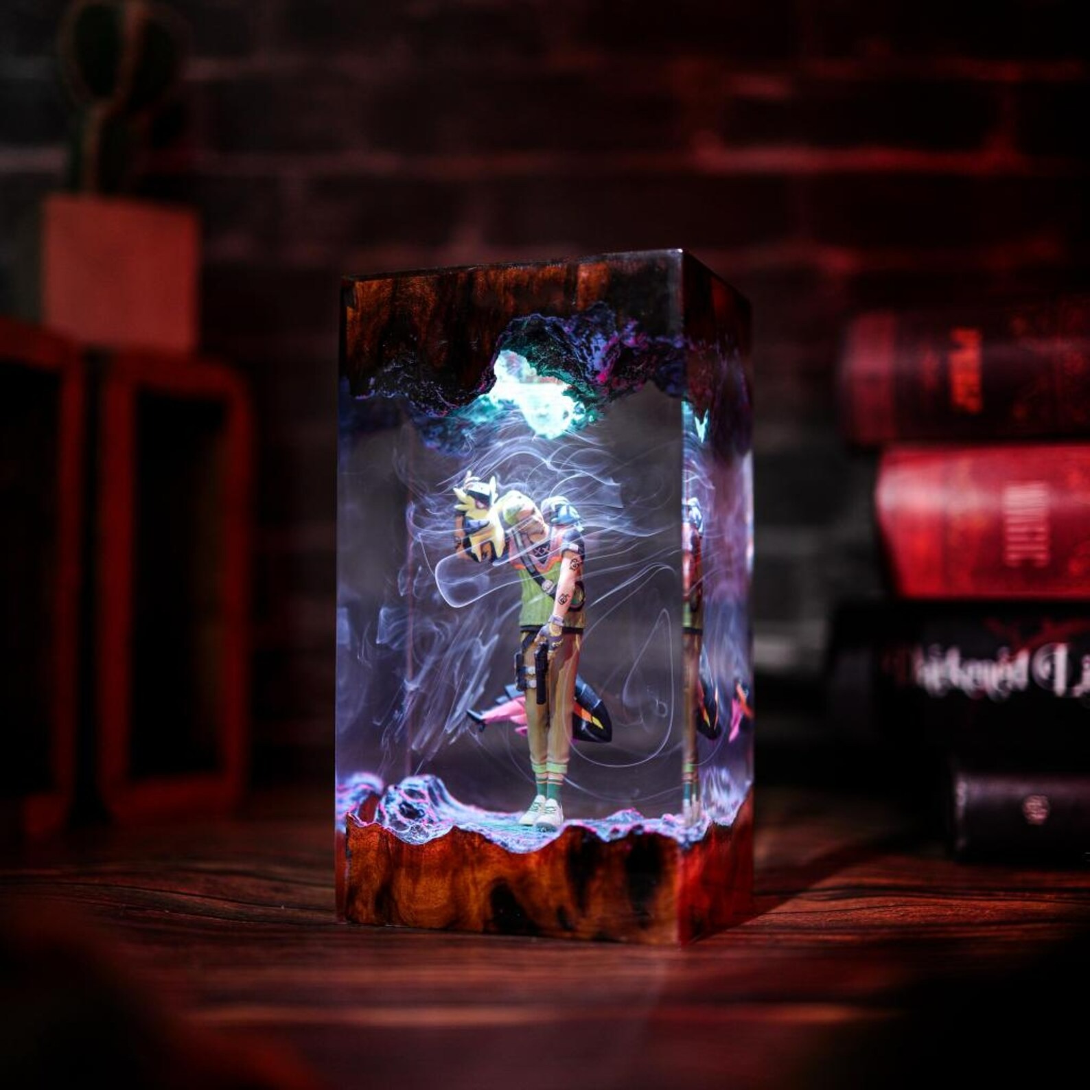 Gek ko Green Creature Resin Gamer Lamp