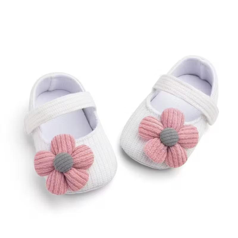 Princess Style Baby Slip On Shoes With Flower Design