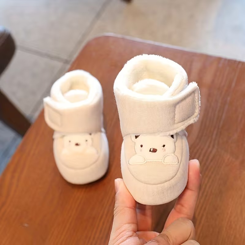 Winter Boots For Babies With Bear Embroidery And Soft Fabric