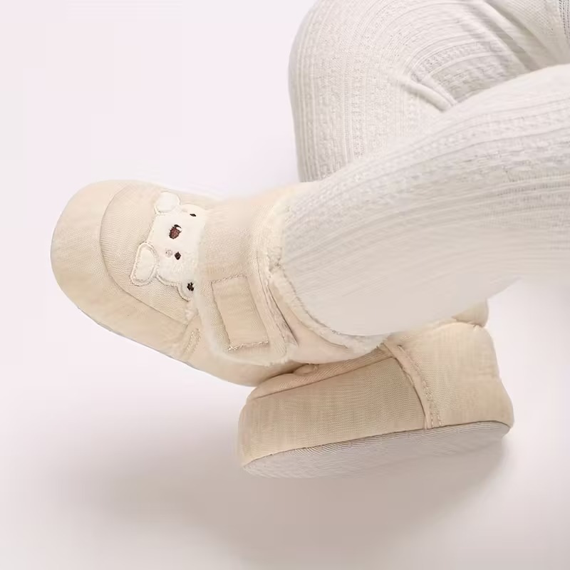 Winter Boots For Babies With Bear Embroidery And Soft Fabric