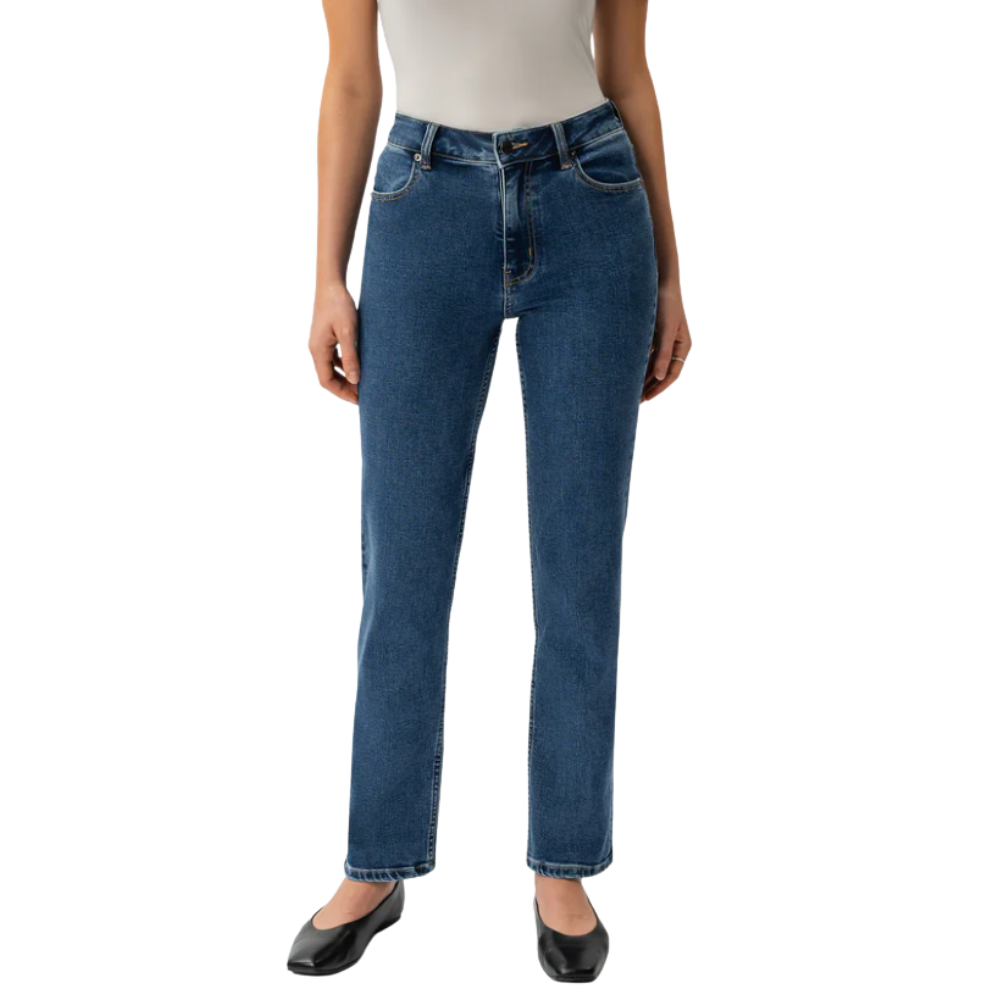 Comfortable And Stylish Slim Fit Denim Jeans For Women