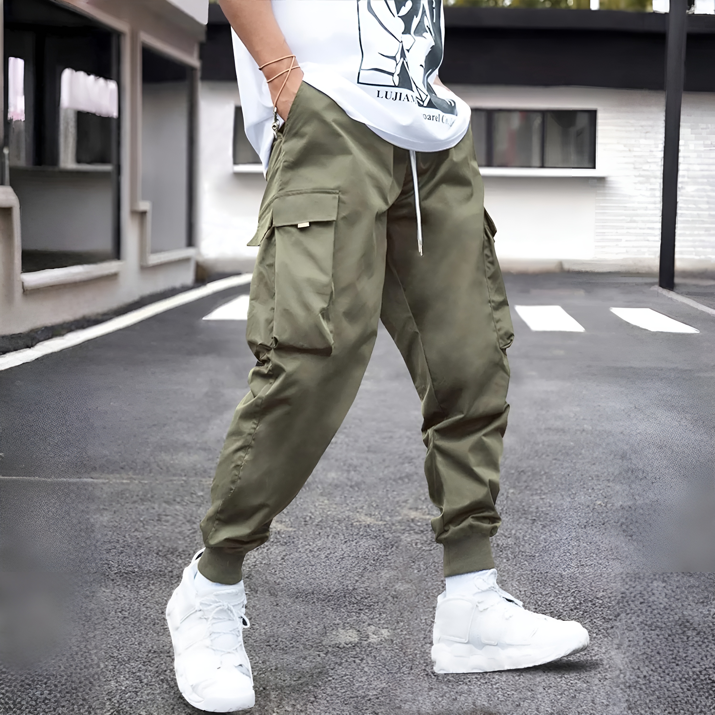 Cargo Pants With Flap Pocket For Men 