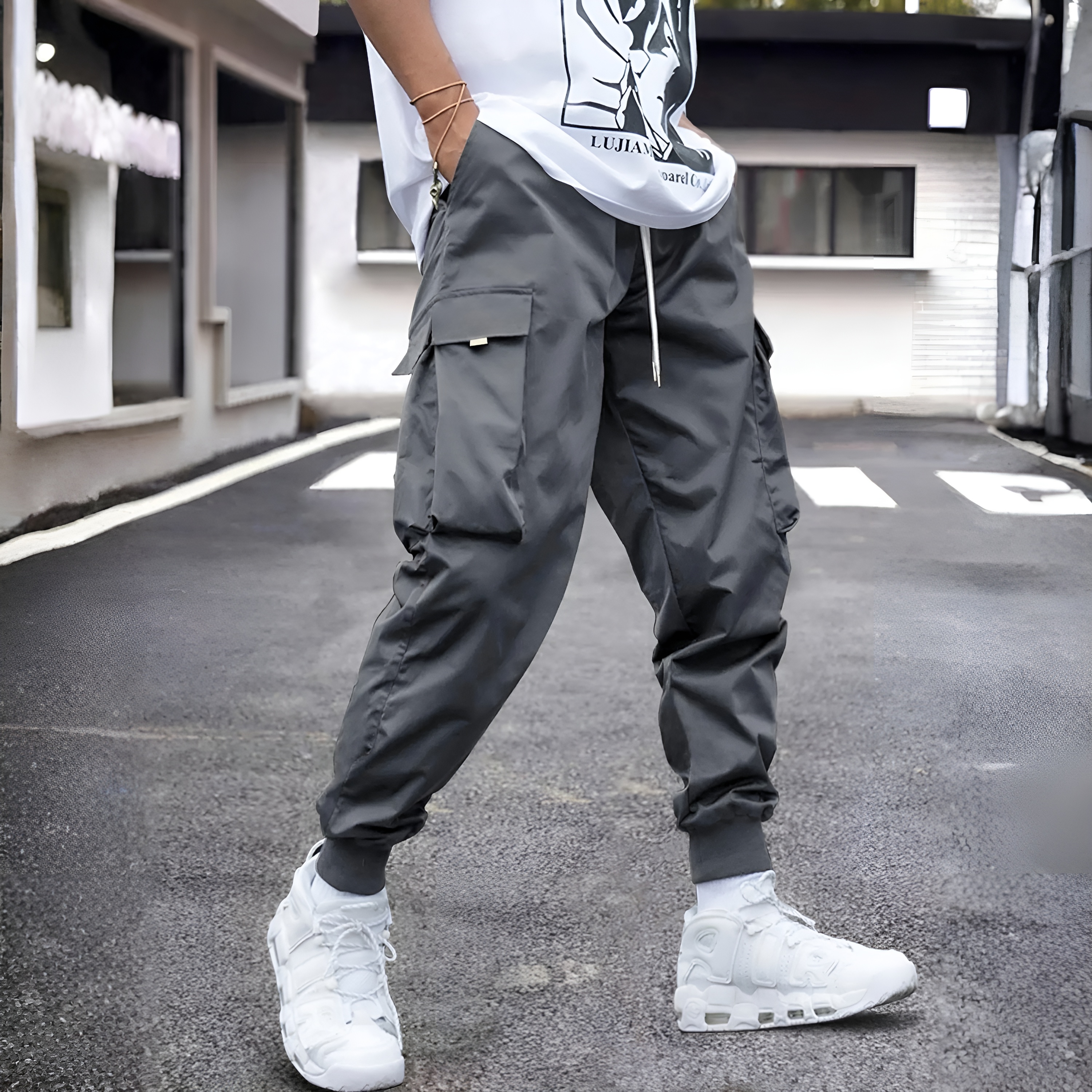 Cargo Pants With Flap Pocket For Men 