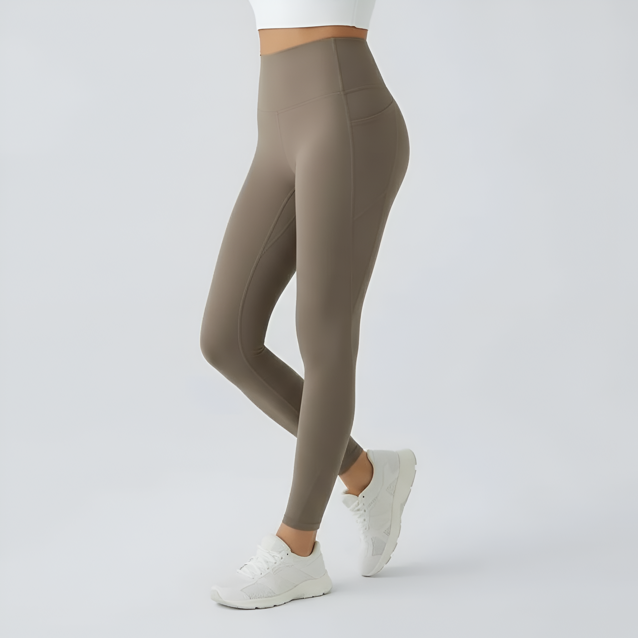 High Rise Shaping Leggings With Side Pockets And Sculpting Fit For WomenHigh Rise Shaping Leggings With Side Pockets And Sculpting Fit For Women - Image 3