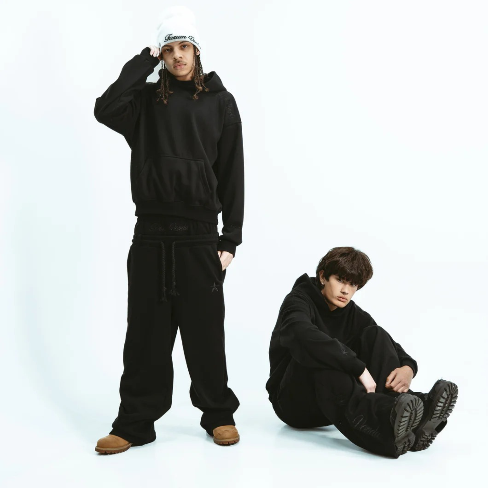 Essential Comfort Sweatpants for Casual Everyday WearEssential Comfort Sweatpants for Casual Everyday Wear - Image 3