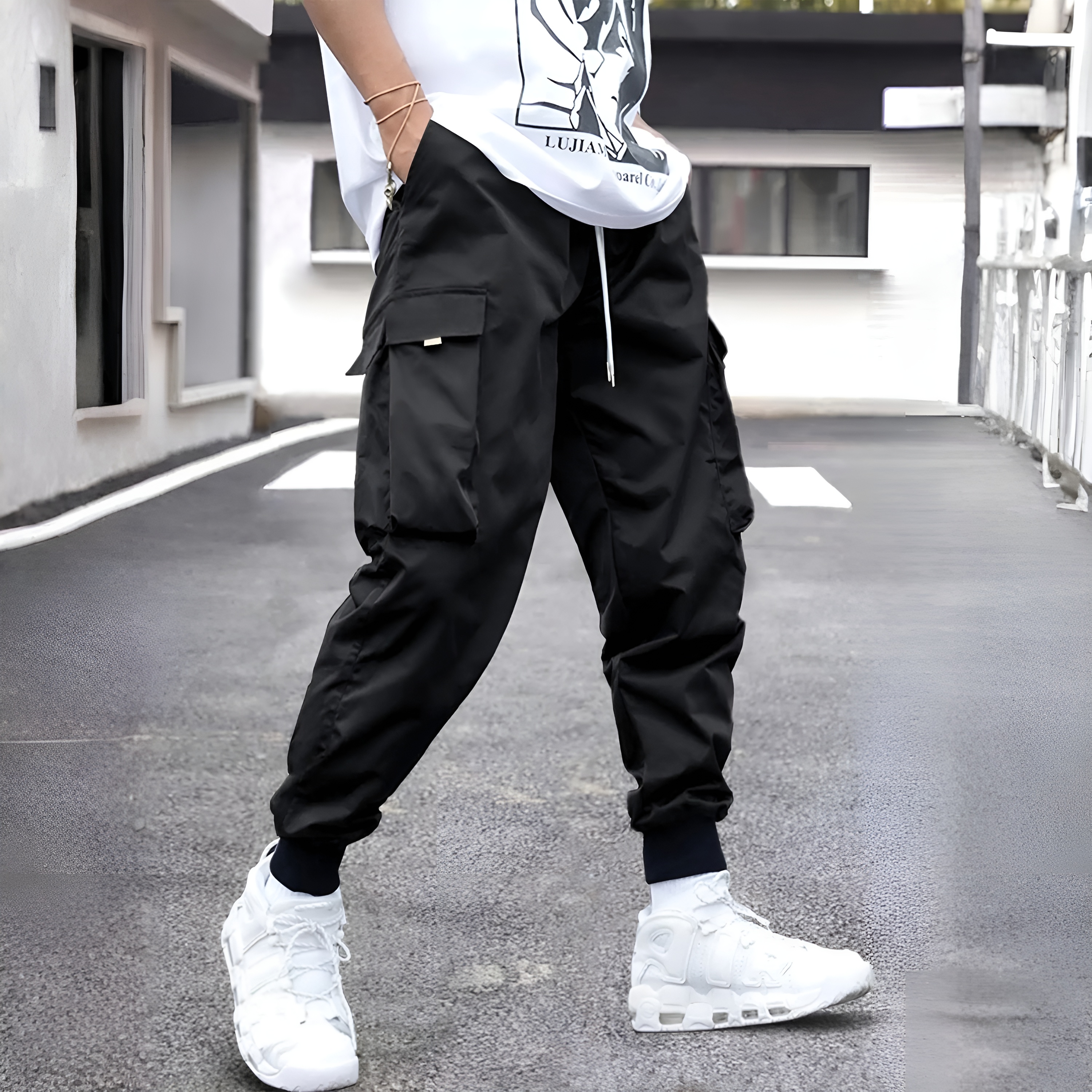 Cargo Pants With Flap Pocket For Men 