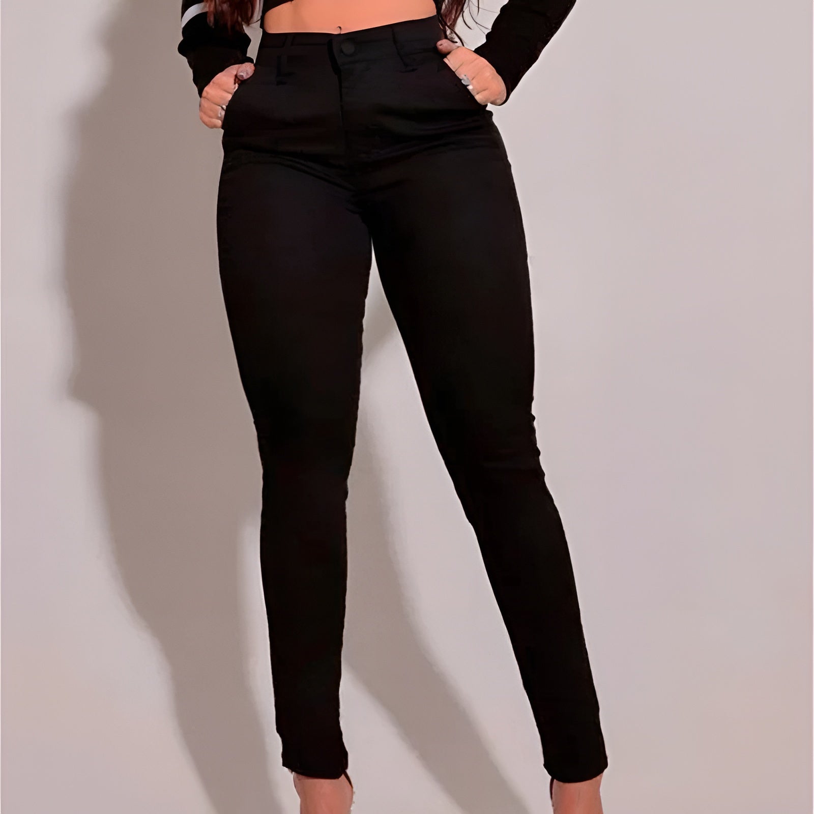 Two Pack High Waist Sculpting Jeans With Curve Enhancing Fit