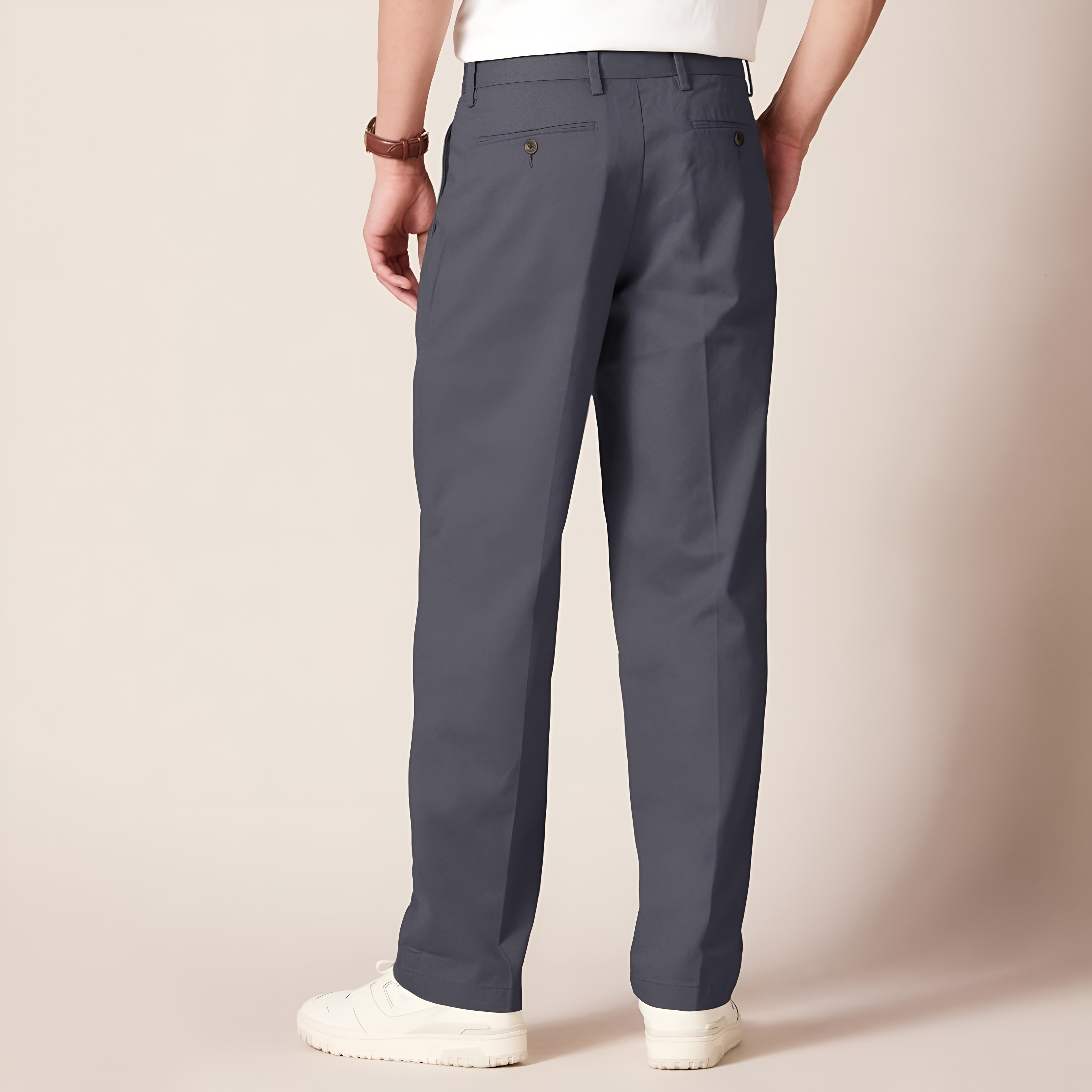 Men's Classic-Fit Wrinkle-Resistant Pleated Chino Pant