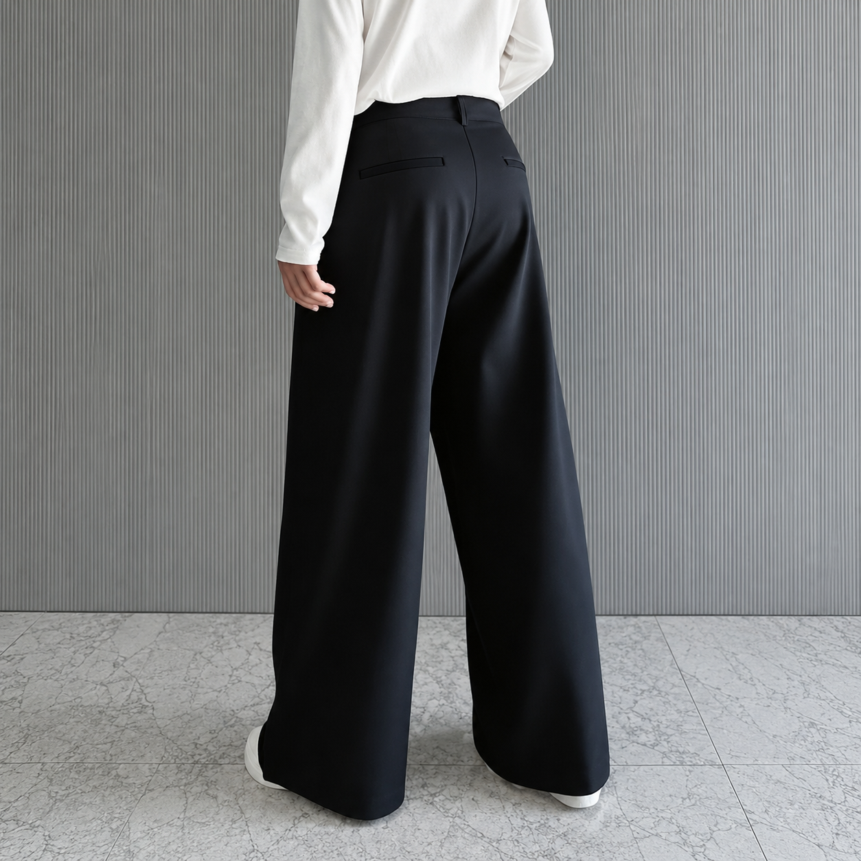 Loose Fit Pleated Casual Trousers With Button Detail For Men