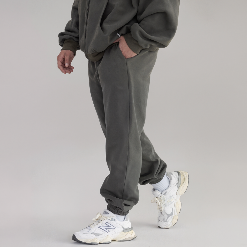 Soft Cloud Straight Sweatpants