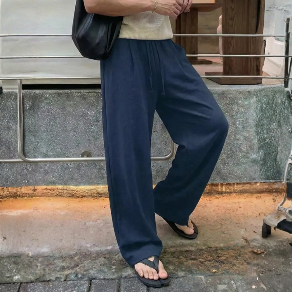 Lightweight Wide Fit Trousers With Adjustable Drawstring For Men