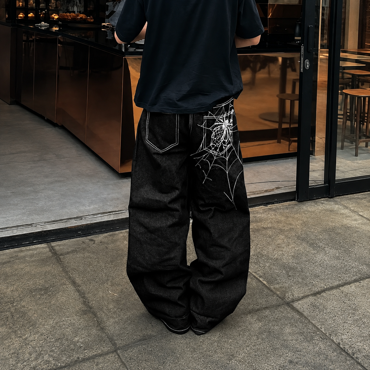 Loose Vintage Spider Web Embroidered Jeans For Men