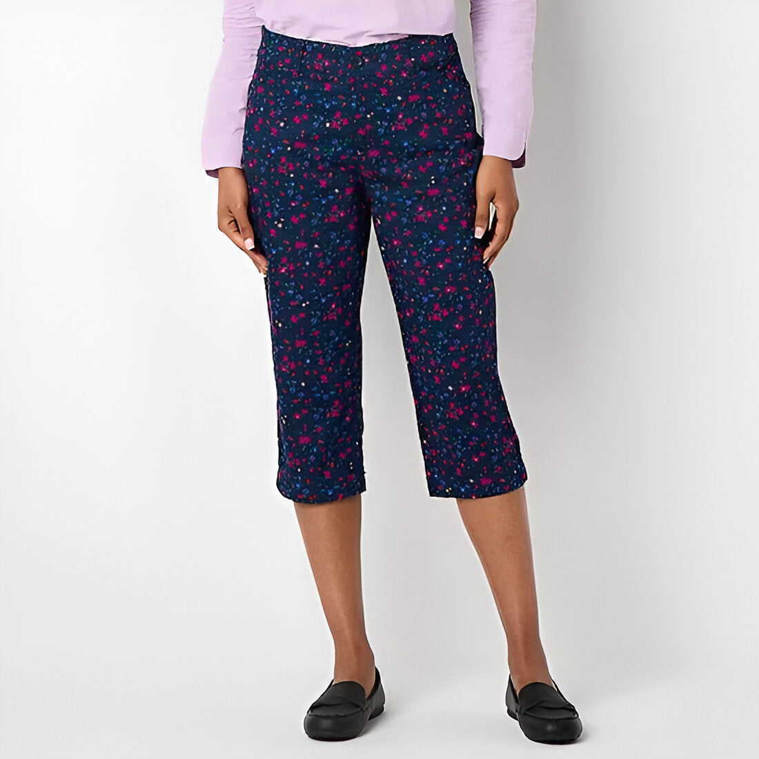 Women Mid Rise Capri Pant