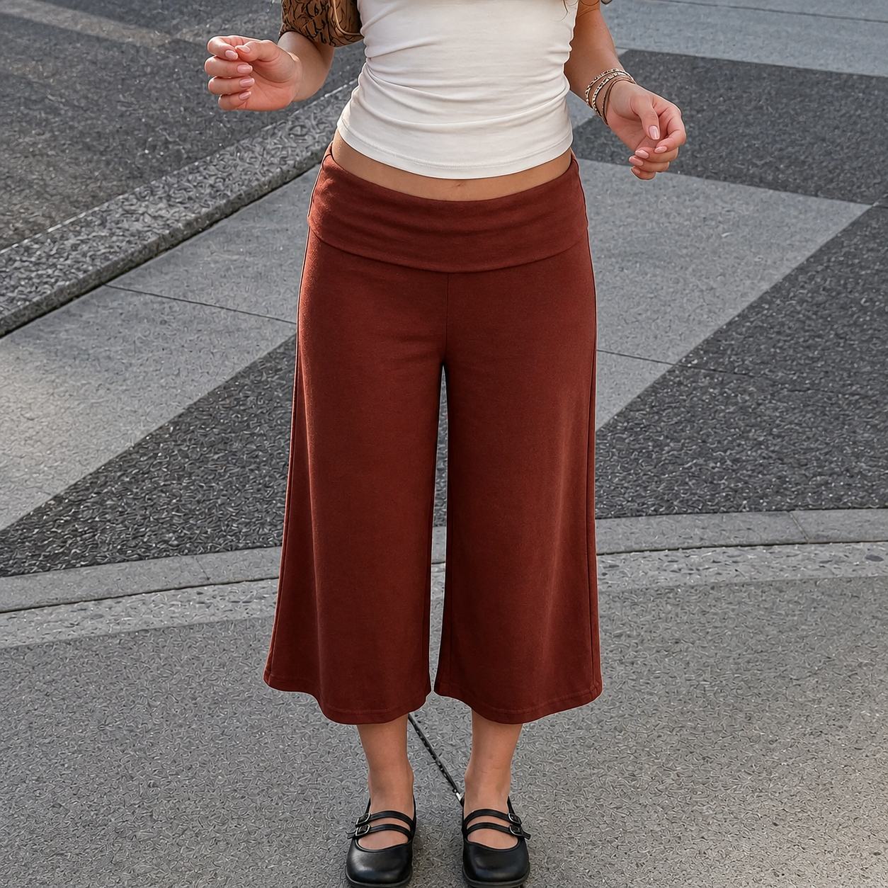Casual Loose Fit Capri Pants For Women
