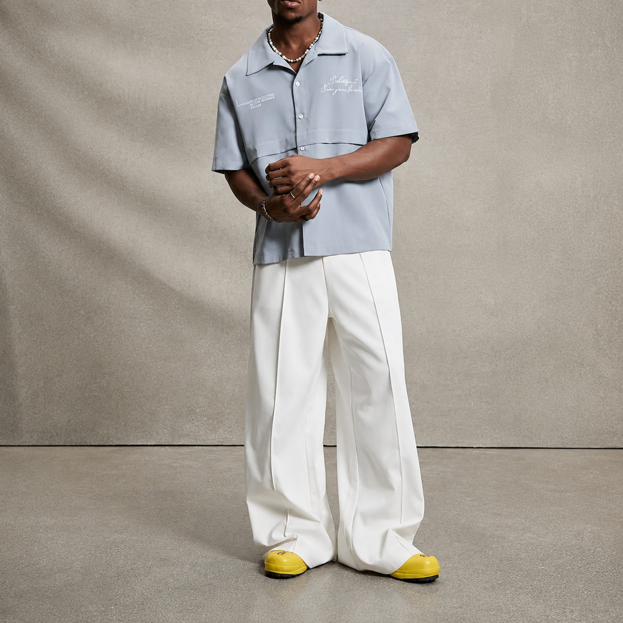Loose Fit Casual Trousers with Classic Pocket Design for Men