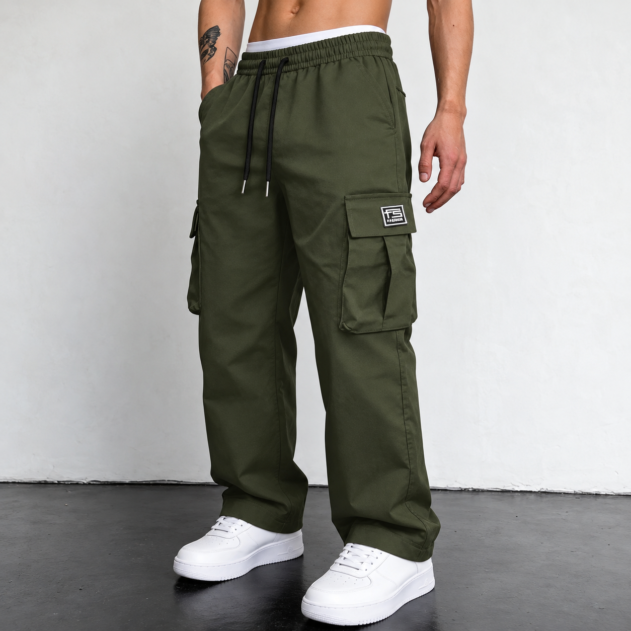 Olive · M