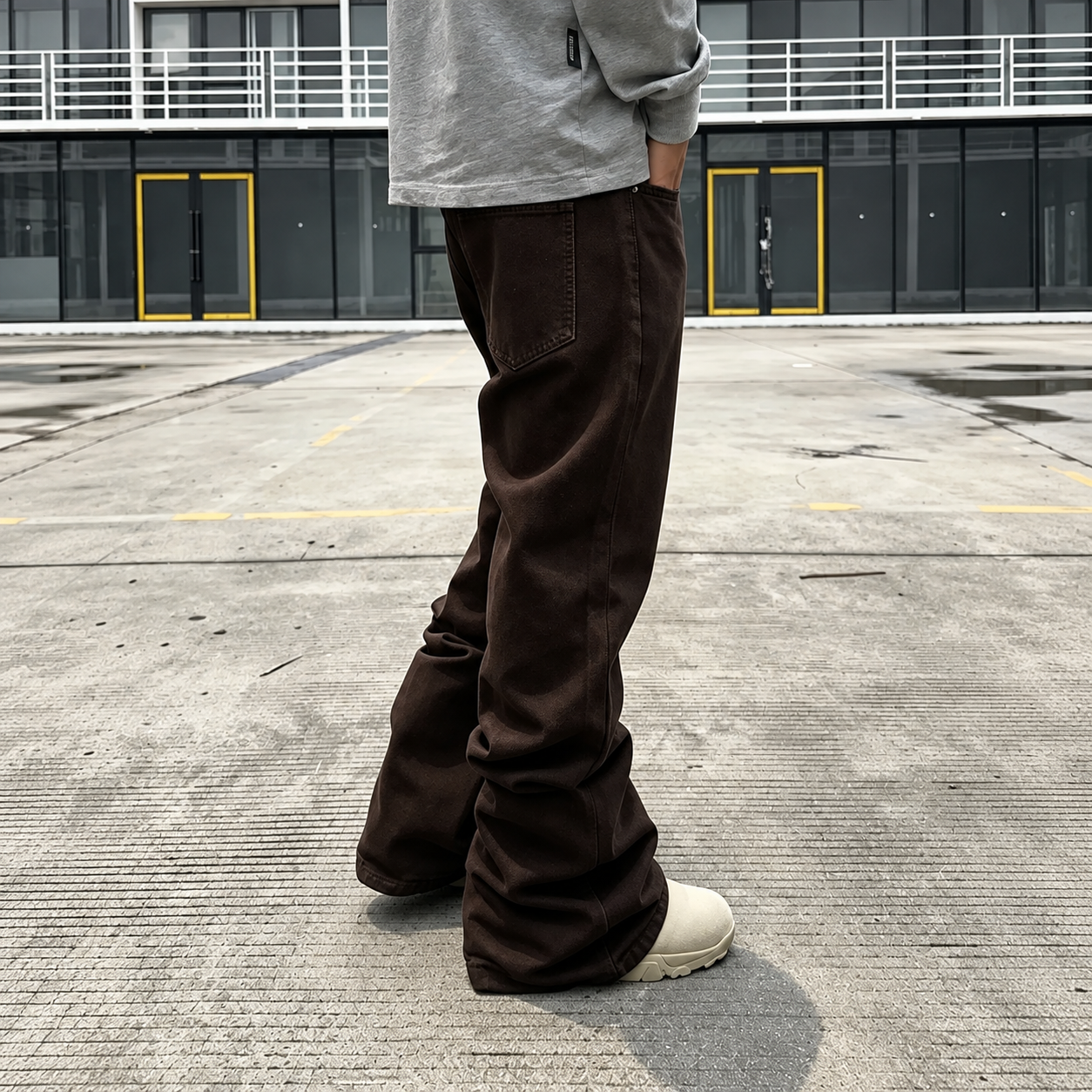 Washed Flared Pocket Slim Fit Cargo Denim Jeans For Men