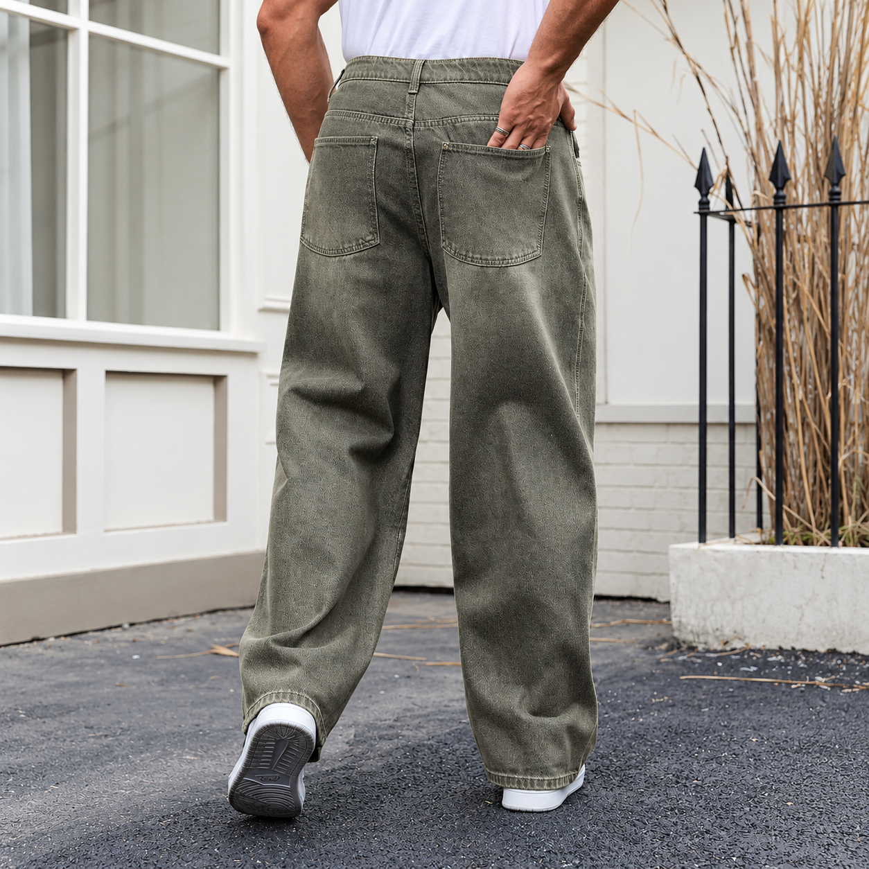 Raw Denim Wide silhouette Jeans With Patch Design For Men