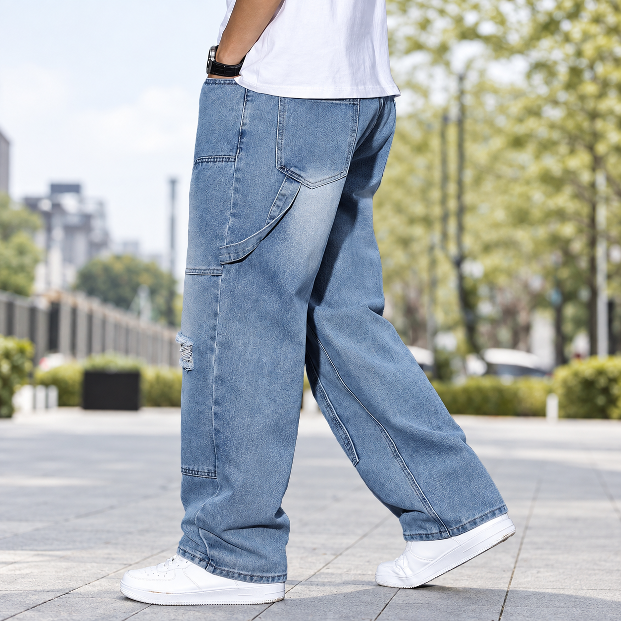 Loose Ripped Detail Wide Silhouette Jeans For Men