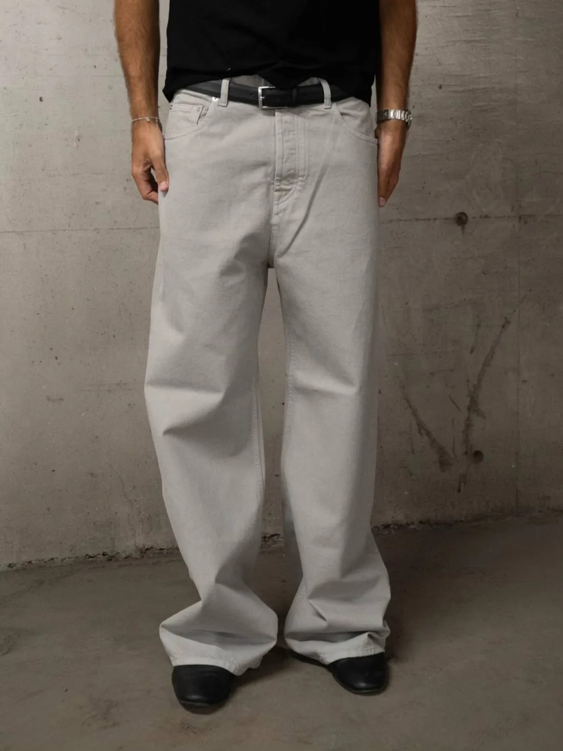 130Z Wide Leg Raw Denim