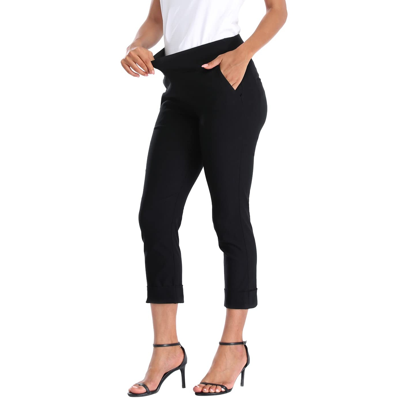 Pull On Elastic Capri Pants With Pockets