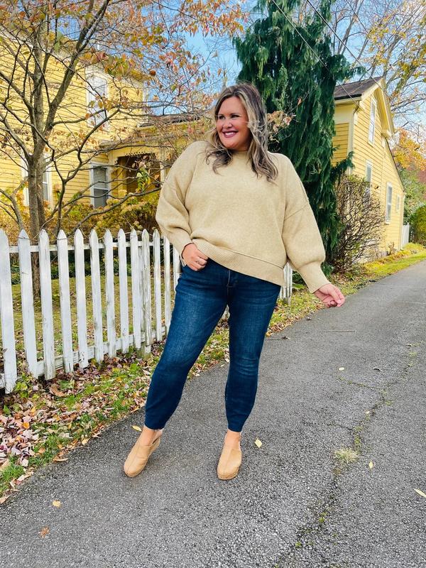 Dark Wash Skinny Jeans For Everyday Wear-My Comfy Pant