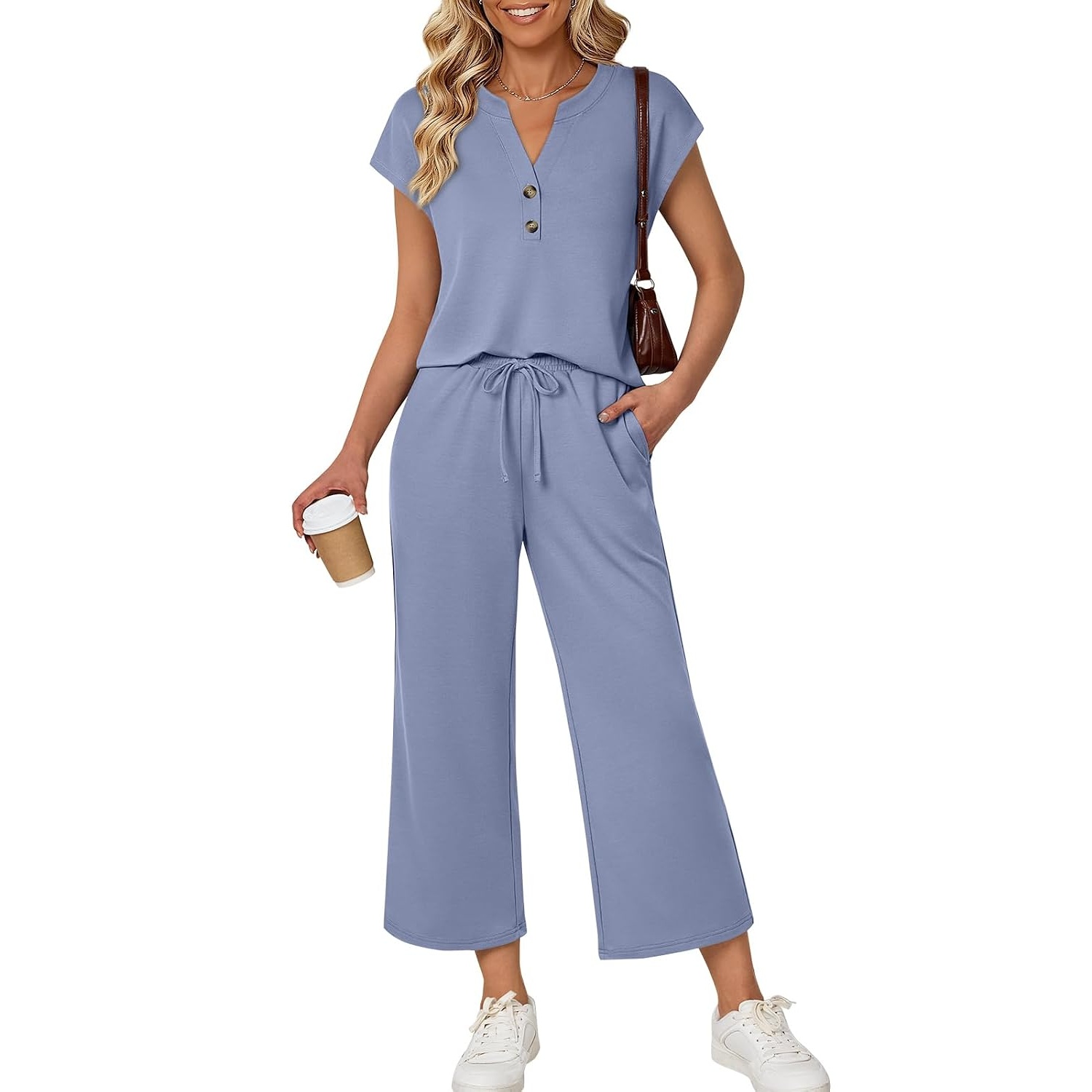 Casual Vacation Lounge Outfit For Women