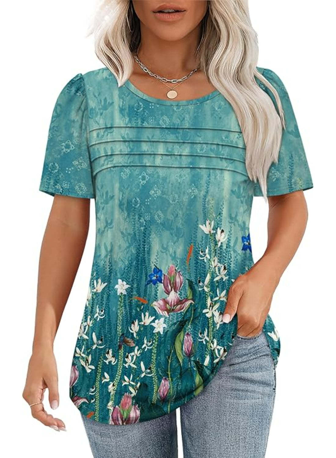 Printed Short Sleeve Tshirt With Floral Scoop Style