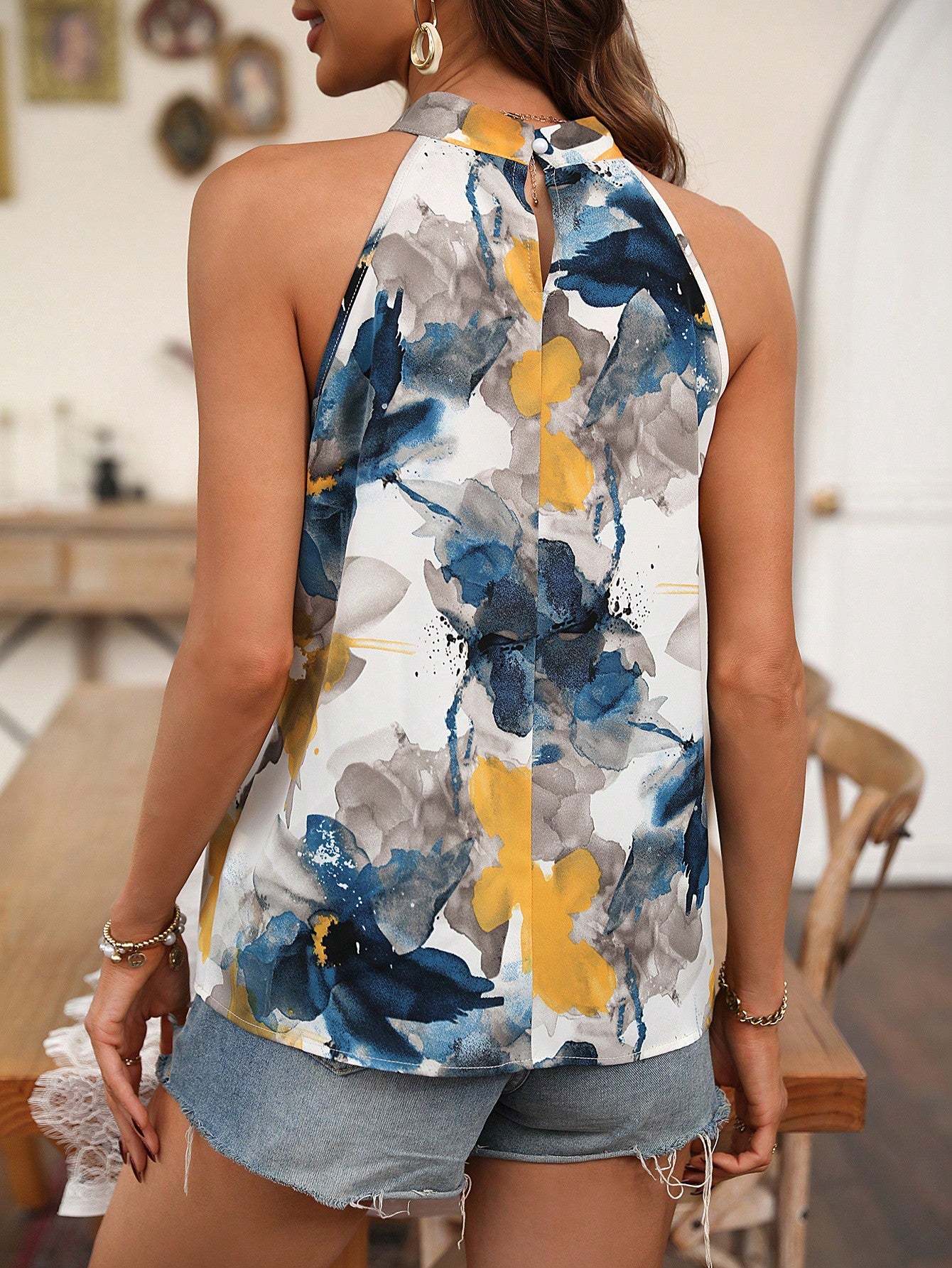 Floral Print Keyhole Halter Blouse-Cozy Knit Sets