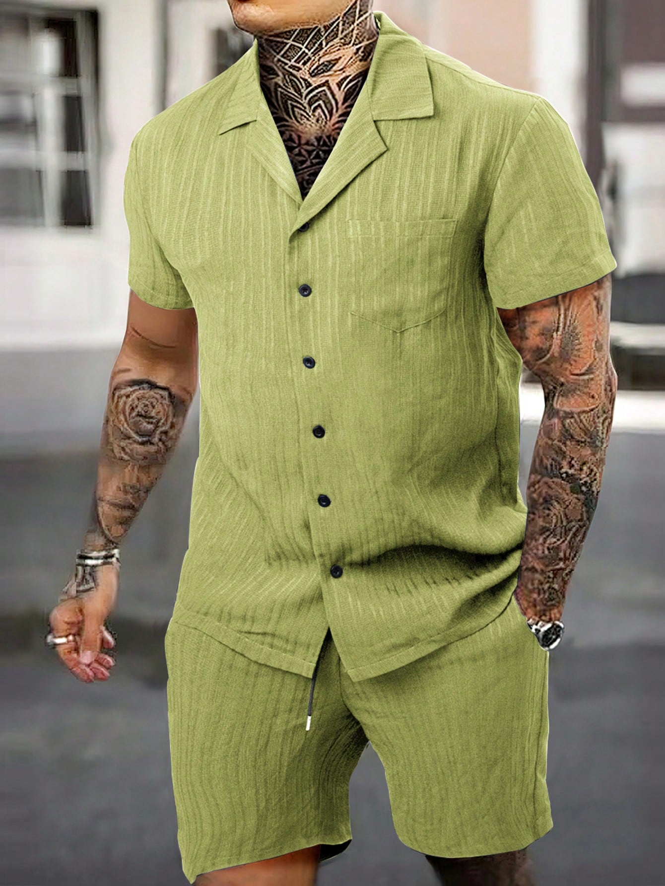 Men Solid Button Up Shirt And Drawstring Waist Shorts