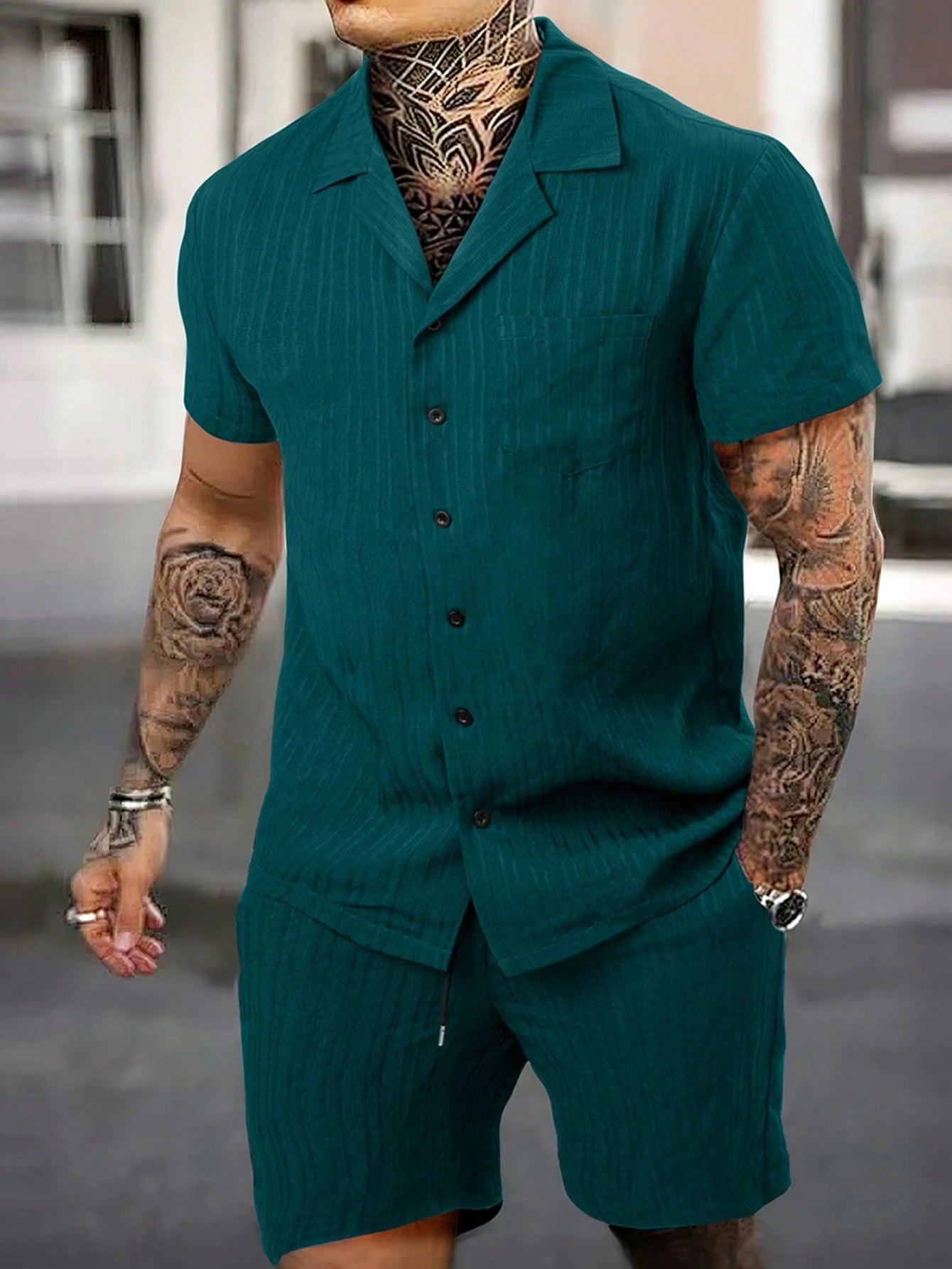 Men Solid Button Up Shirt And Drawstring Waist Shorts