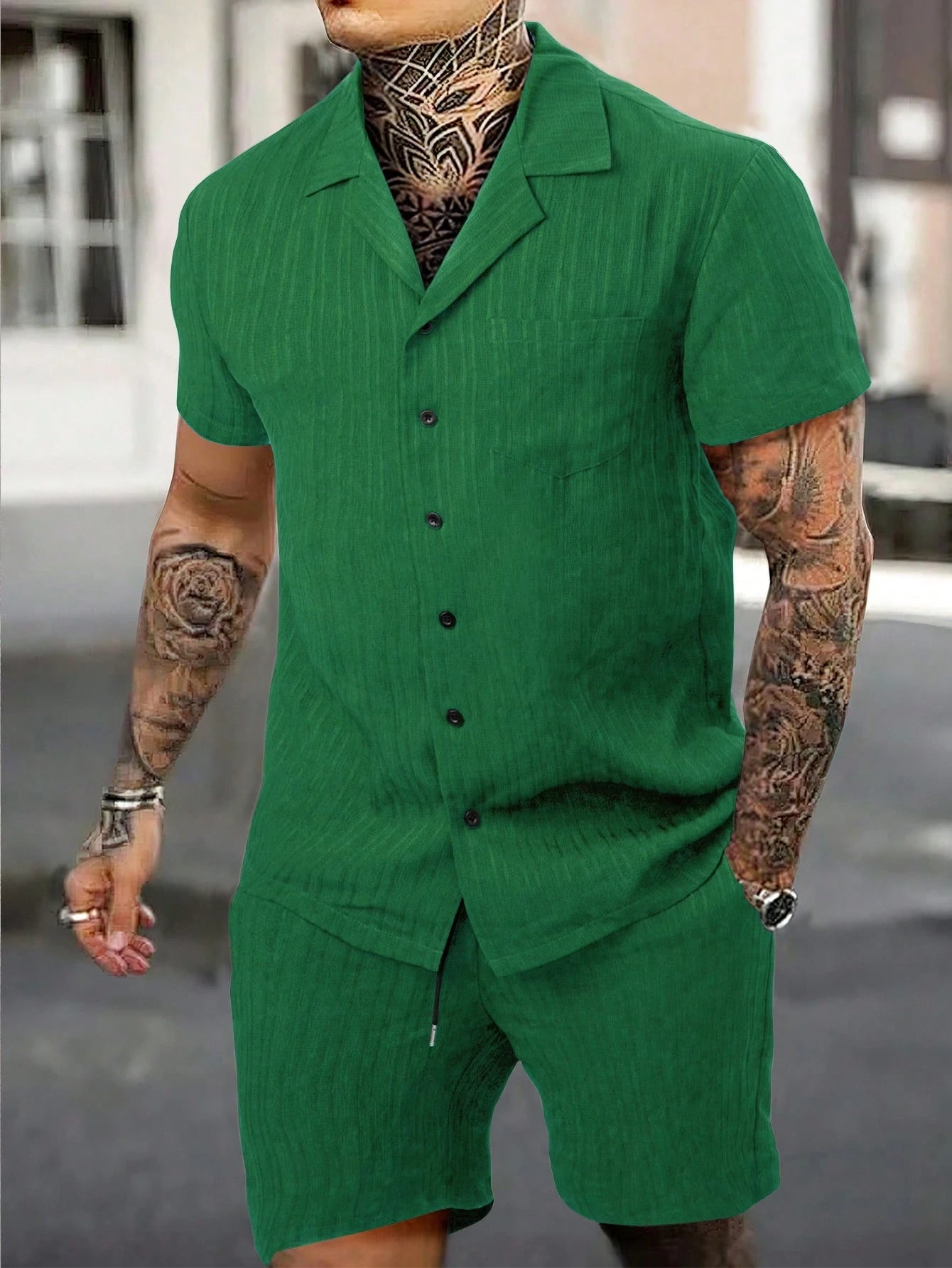 Men Solid Button Up Shirt And Drawstring Waist Shorts