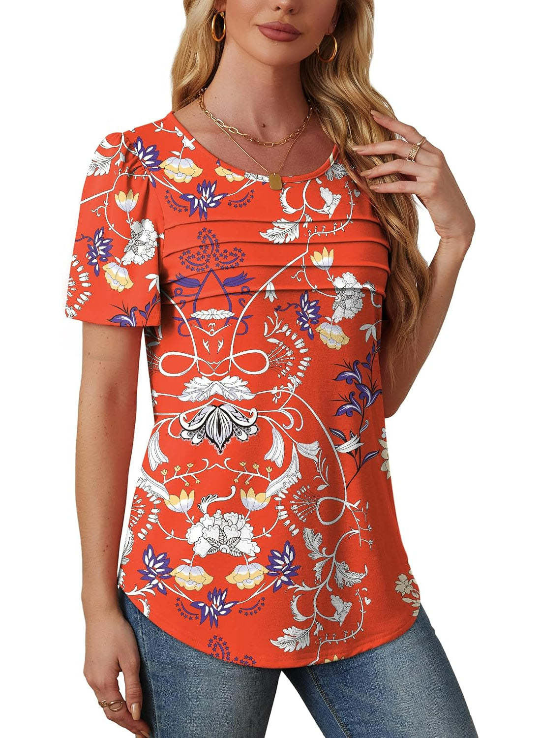 Printed Short Sleeve Tshirt With Floral Scoop Style