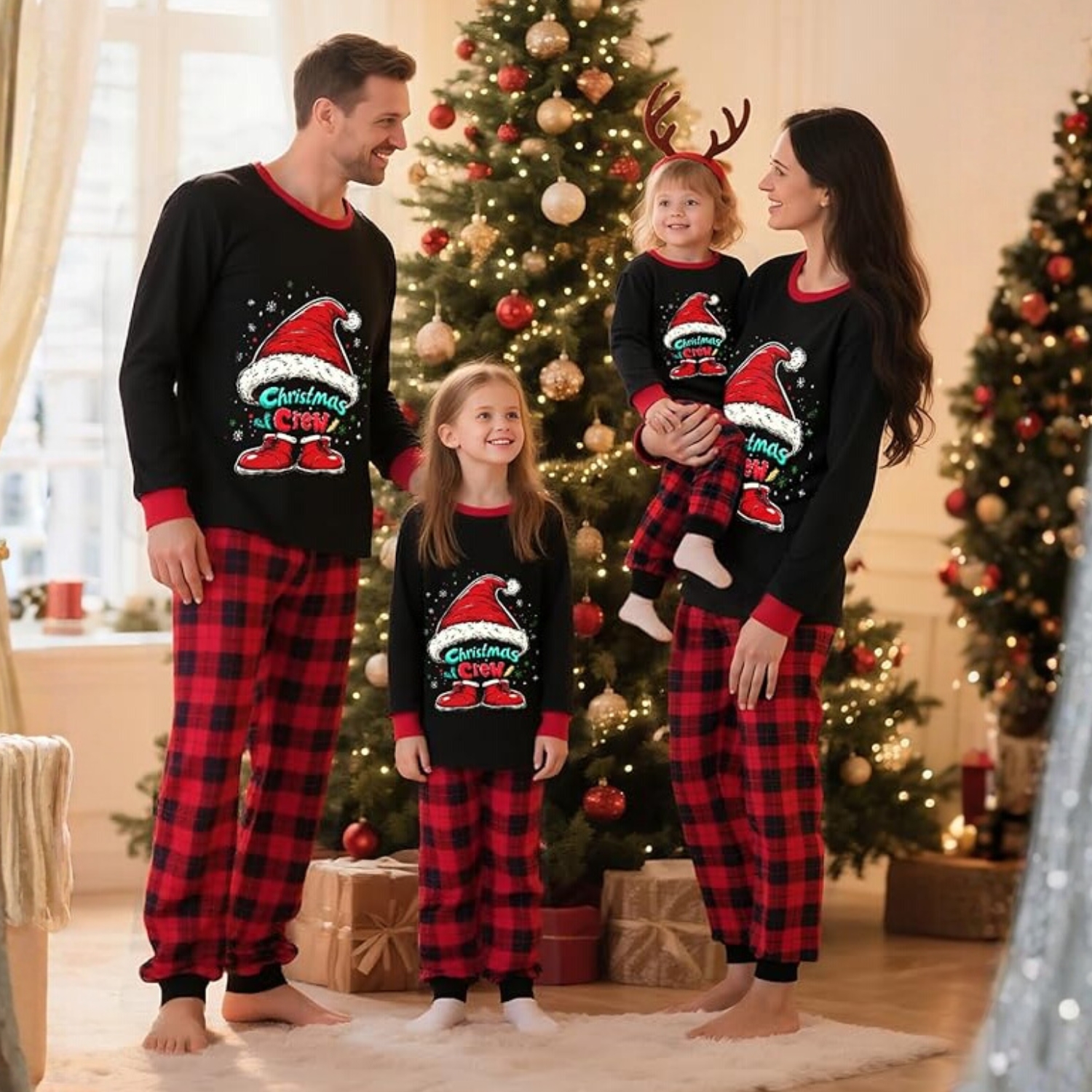  Christmas Hat And Crew Printed Family Matching Pajama Set
