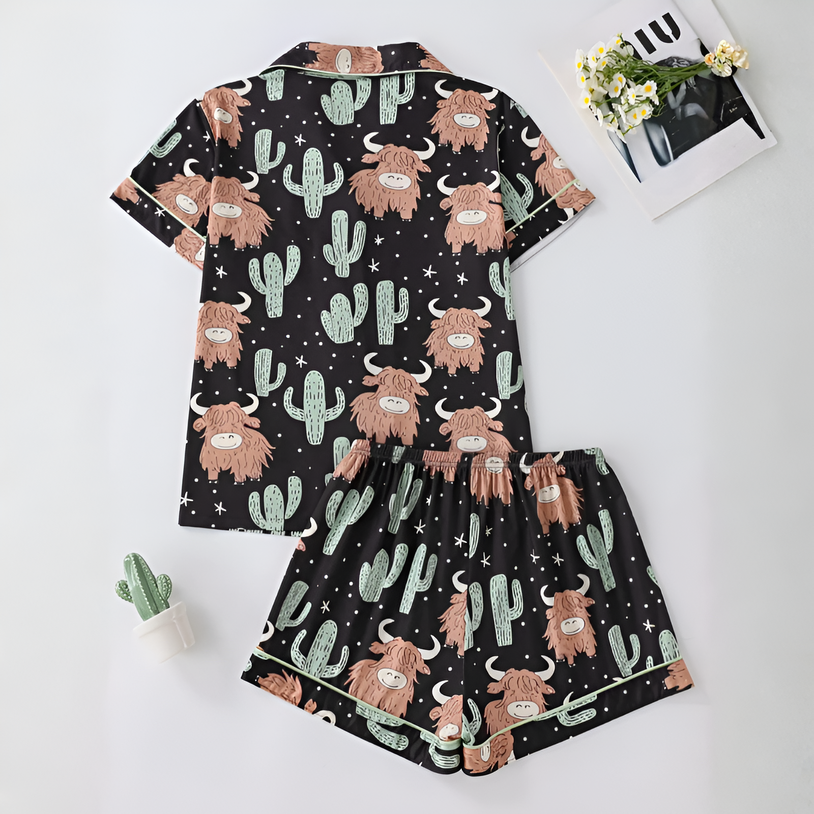 Lightweight Two Piece Cartoon Yak And Cactus Printed Pajama Set 