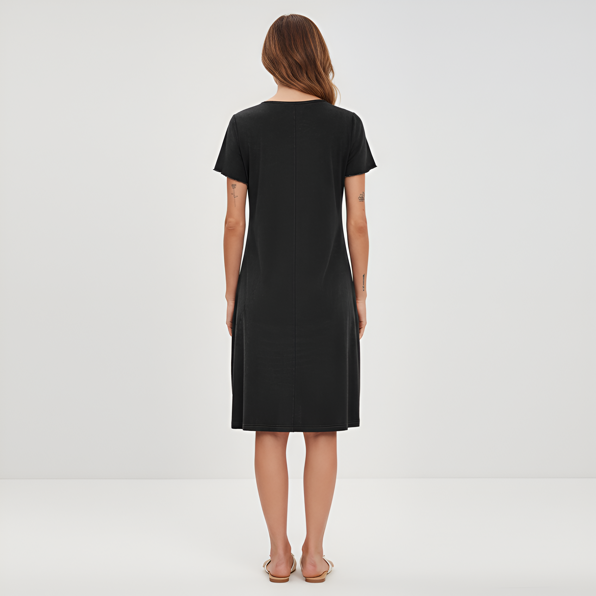 Nightshirt With Short Sleeves And Button Down Design For Women