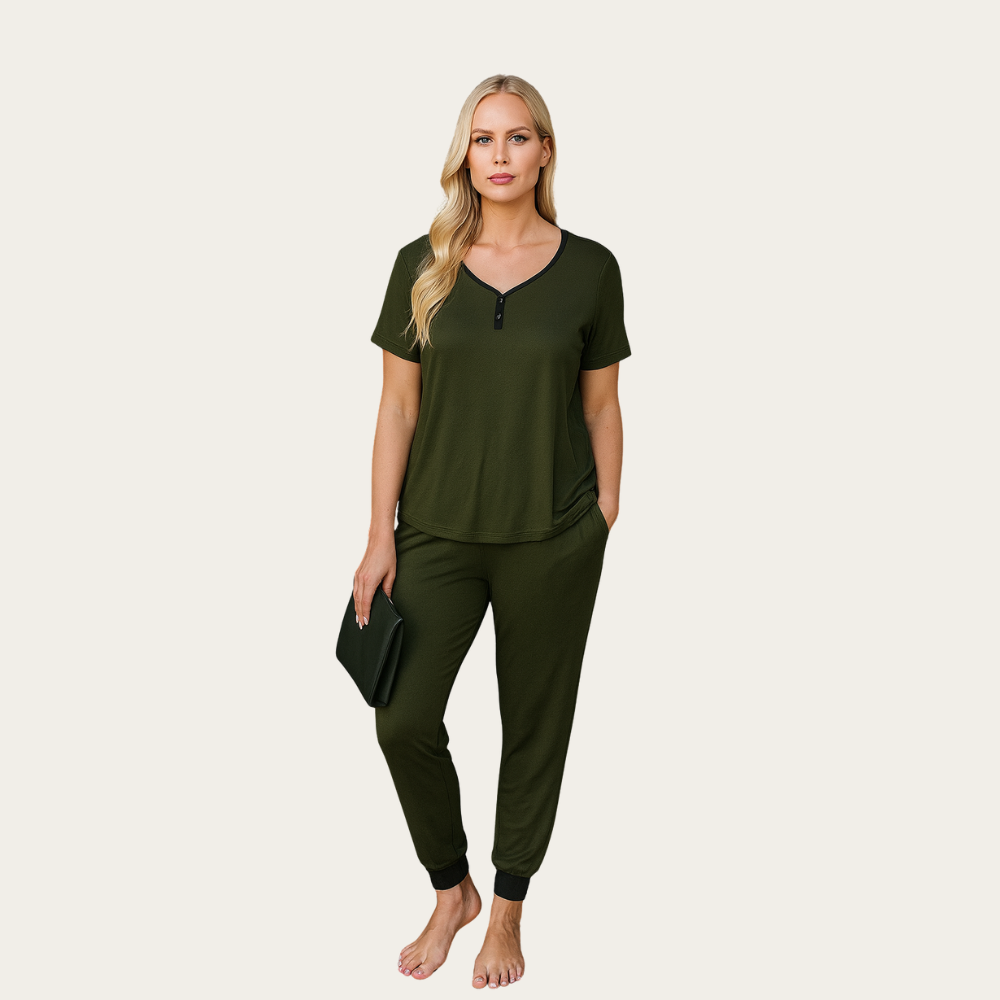 2 Piece Pajama Sleepwear Set For Women With Short Sleeve Top