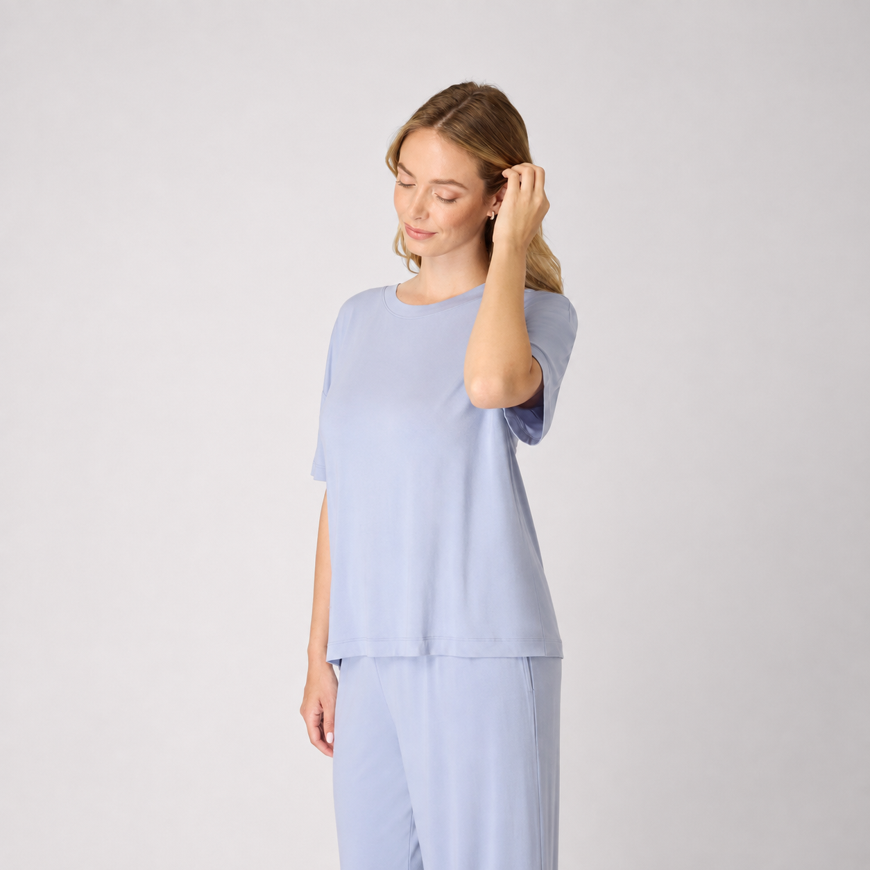 Comfortable T Shirt And Pants With Pockets Pajamas Set For Women