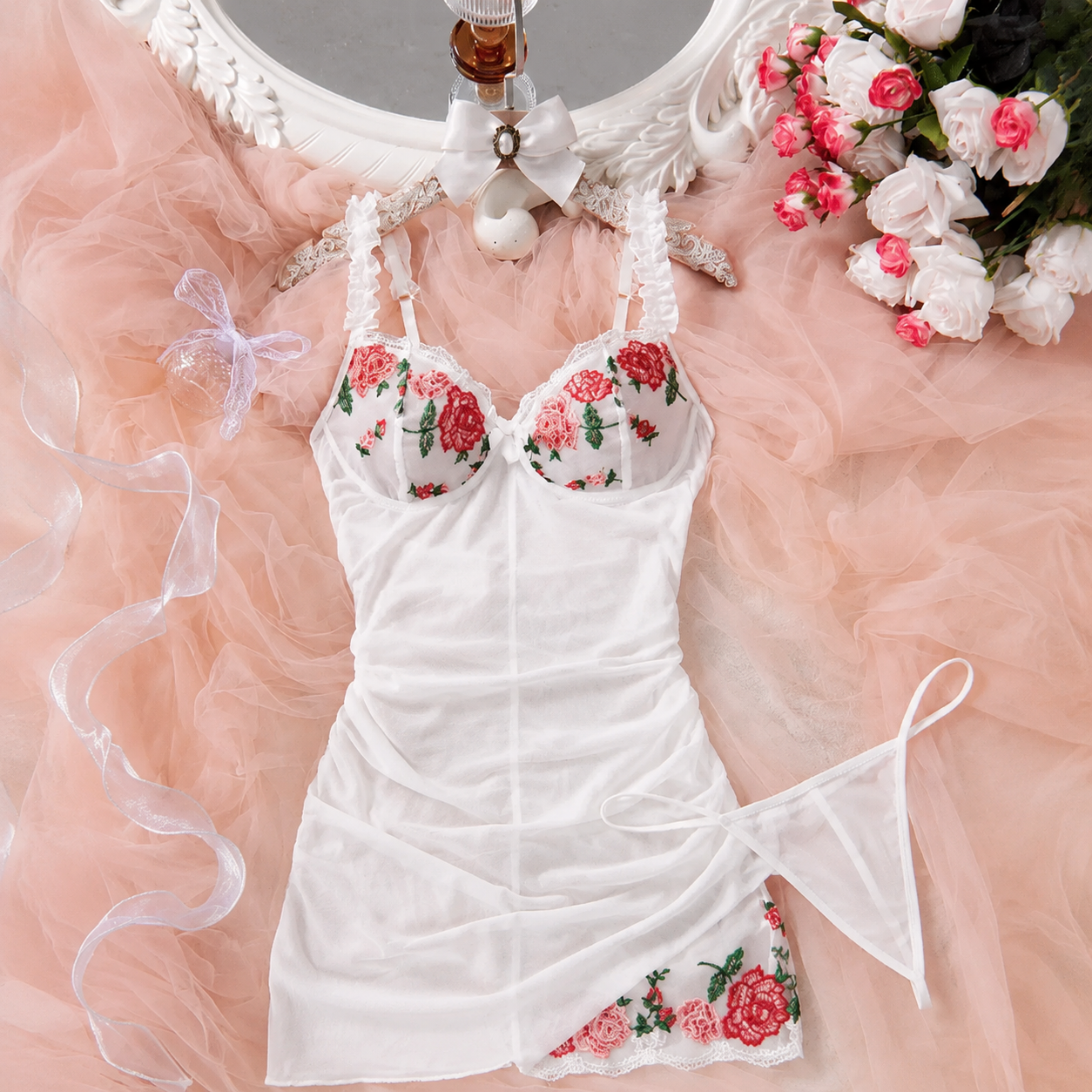 Casual Adjustable Strap Embroidered Lingerie Set For Women