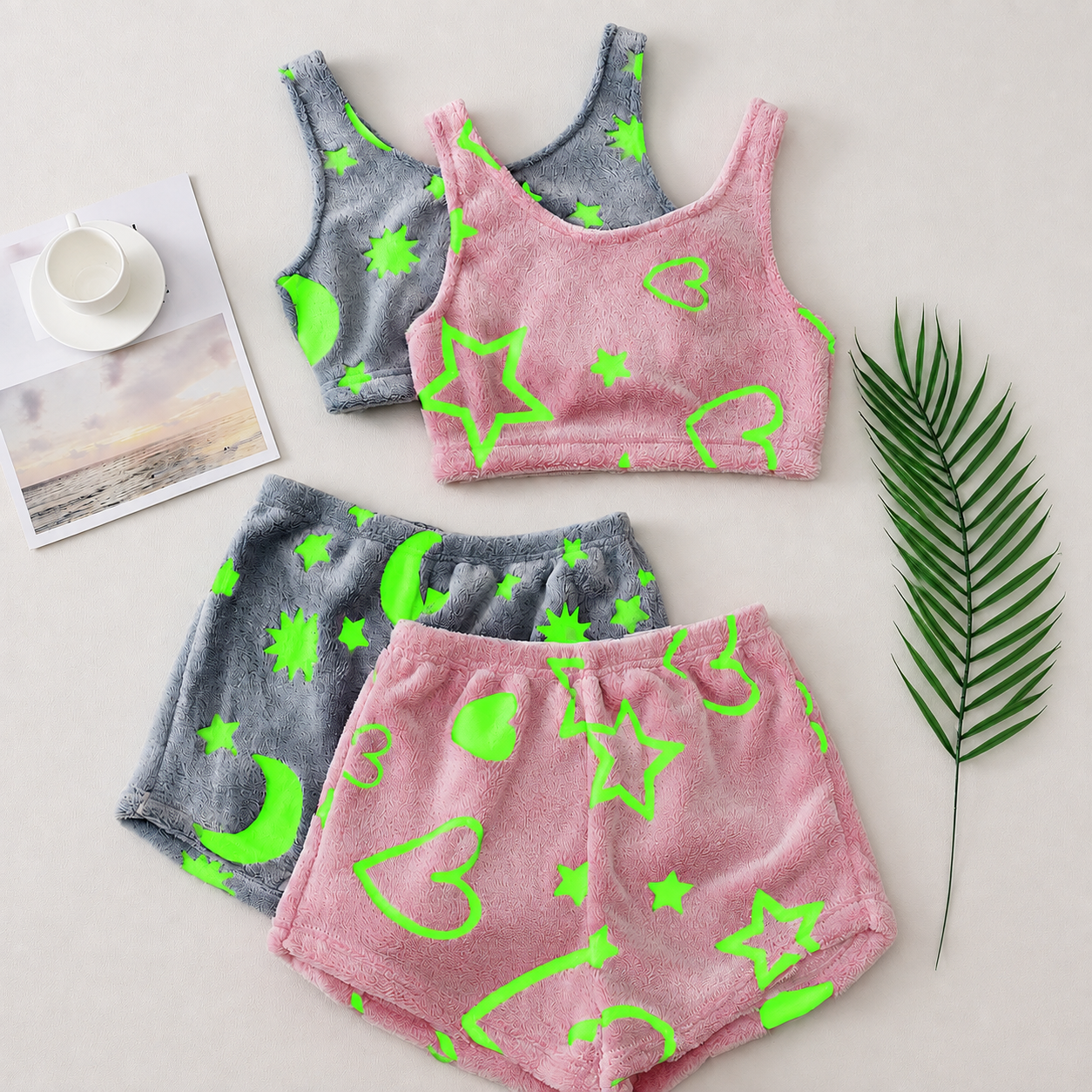 Pack of 2 Sleeveless Halloween Glow Graphic Pajama Set for Women