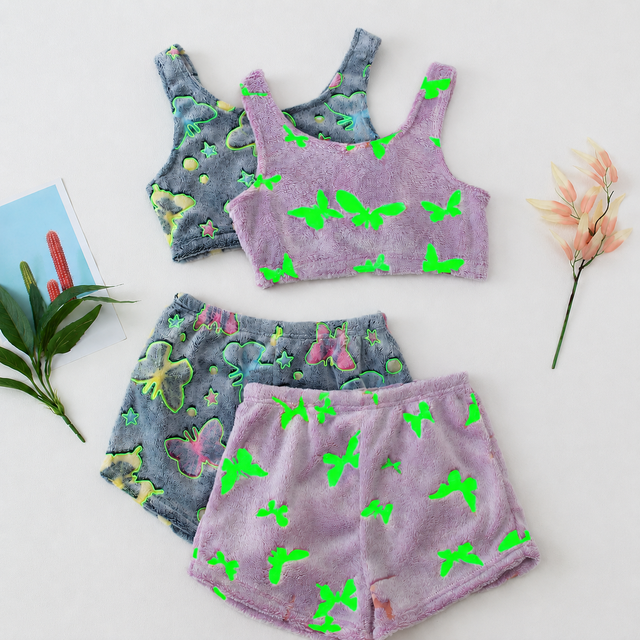 Pack of 2 Sleeveless Halloween Glow Graphic Pajama Set for Women