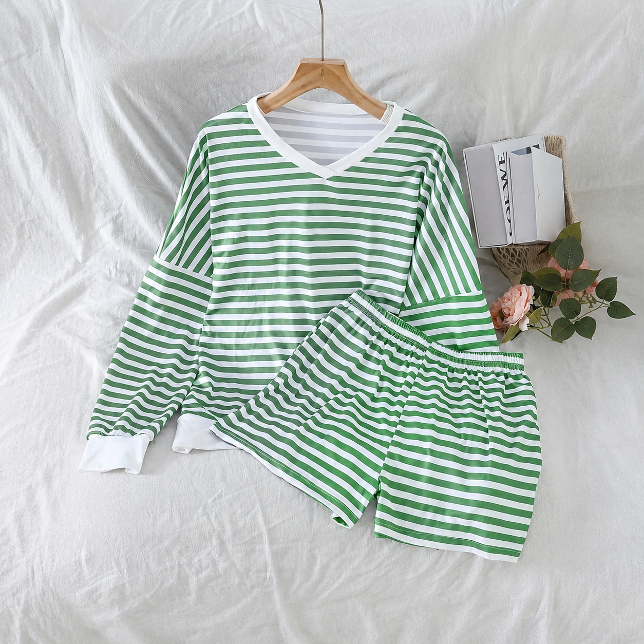2 Pieces Classic Striped Casual Long Sleeved Shorts Set For Women