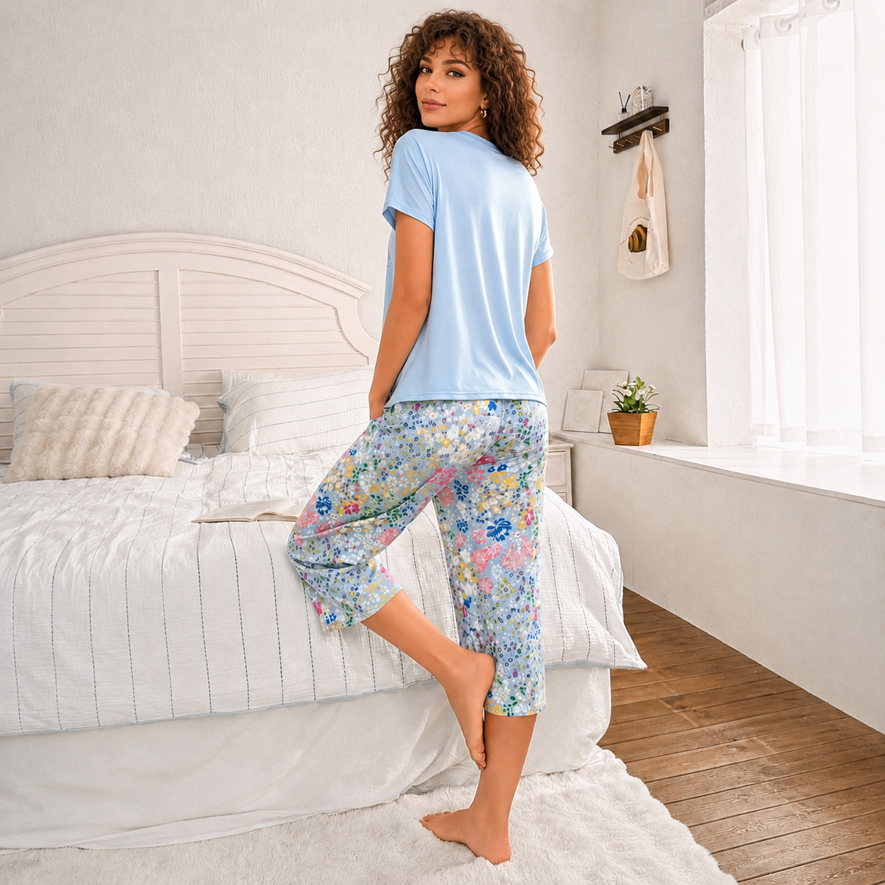 Ditsy Floral Contrast Pocket Short Sleeve Summer Loungewear Set For Women