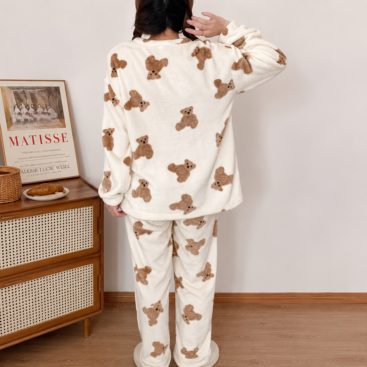 Casual 2 Pieces Flannel Bear Pattern Top And Shorts Homewear Set